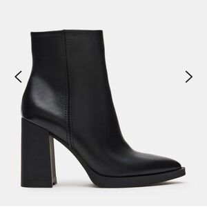 Steve Madden Sleek Black Heeled Boots